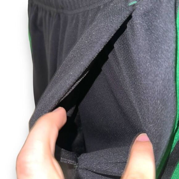 NWT Boston Celtics Adidas Performance Basketball Shorts M - Picture 6 of 10